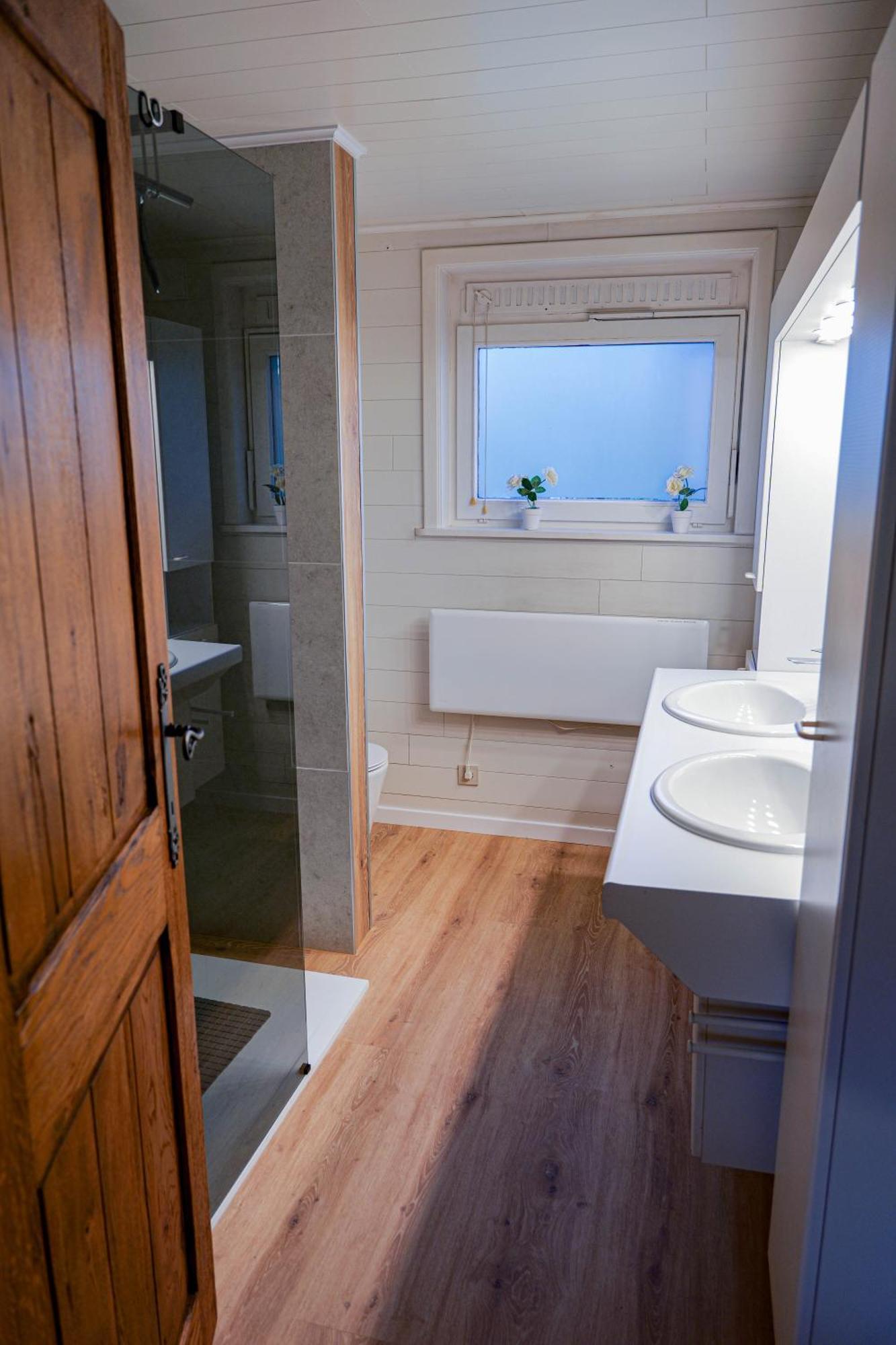 Le Colibri Spa Jacuzzi Durbuy Exterior foto